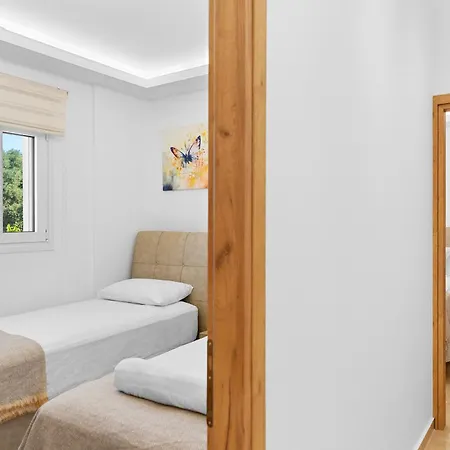 Paul's Garden Luxury House