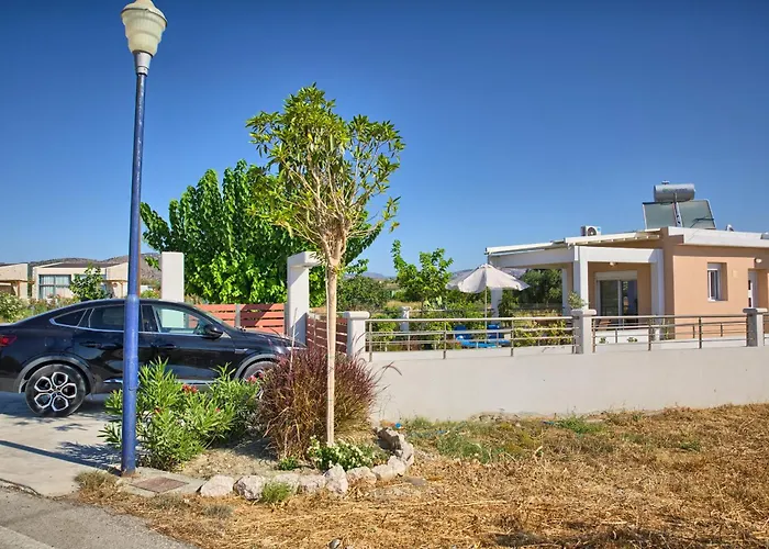 Paul's Garden Luxury House