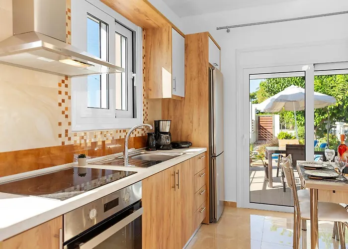 Paul's Garden Luxury House 別荘