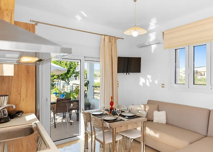 Paul's Garden Luxury House 別荘