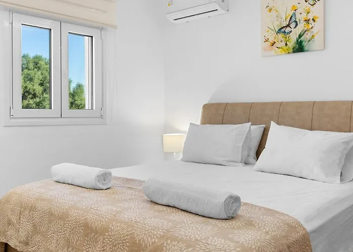 Paul's Garden Luxury House *