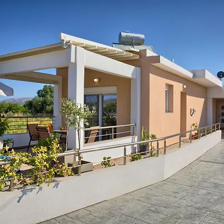 Vakantiehuis Paul's Garden Luxury House *