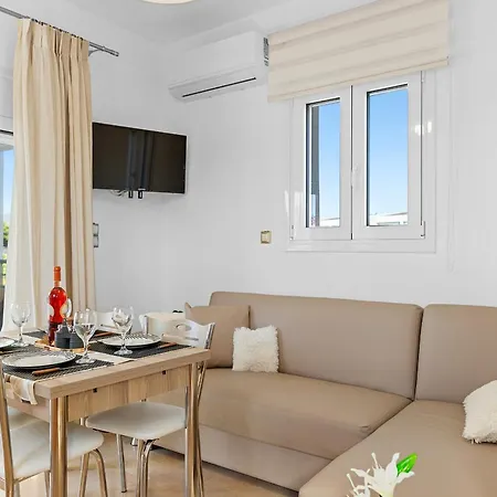 Vakantiehuis Paul's Garden Luxury House *