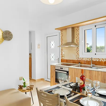 Vakantiehuis Paul's Garden Luxury House *