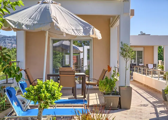 Paul's Garden Luxury House *